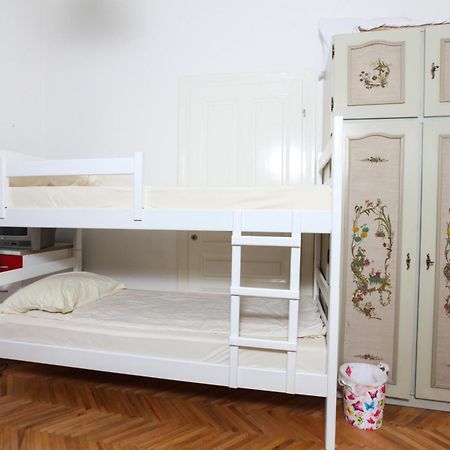 Apartments And Rooms Fonty Sarajevo Phòng bức ảnh